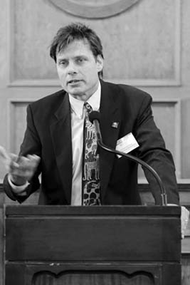 Professor Alan Cooper speaking at the announcement of the 2014 fellowships